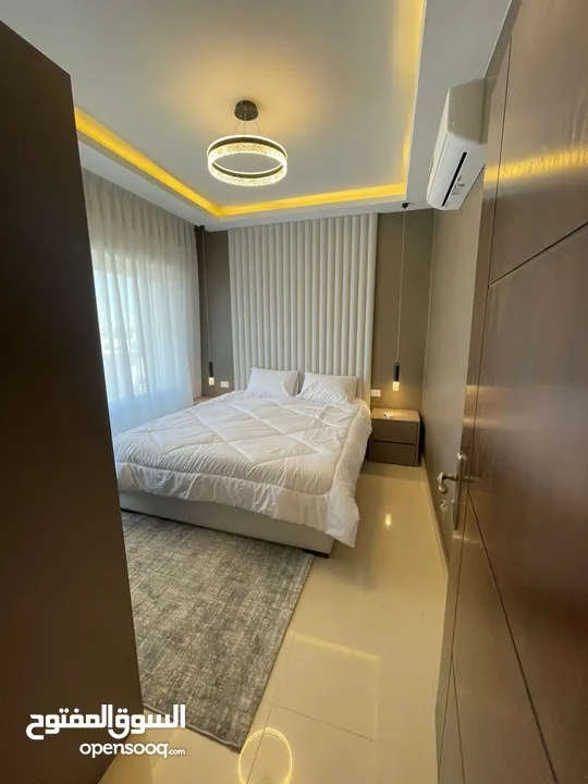 شقه استثمارية  للبيع او للايجار مفروش في الخامس - ref : 14676
