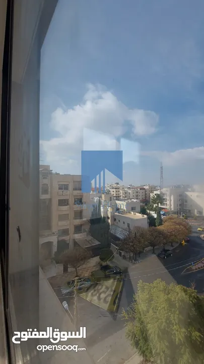 شقة فاخرة للبيع في دير غبار - خلف ال Olive Tree طابق ثالث 217م مع روف ترس 130م