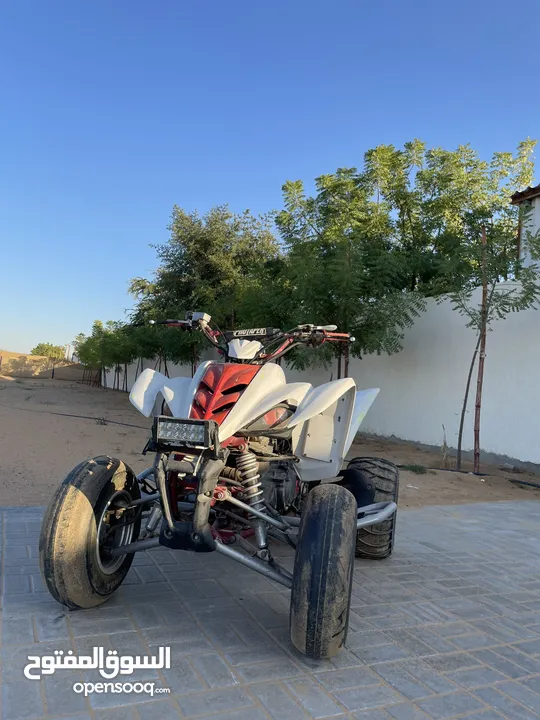 Yamaha raptor 2010 with spark gazzouz and the bike is loud and the price is 5000 and