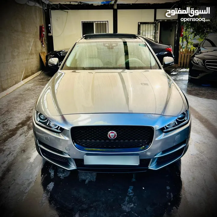 جاكوار xe متور 2000بنزين