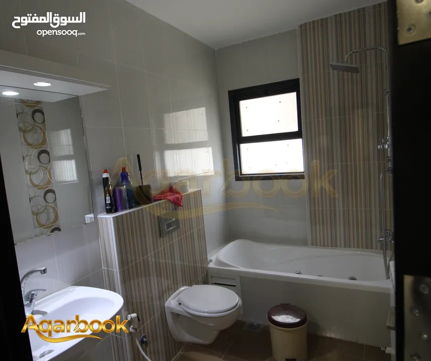 شقة مميزة للبيع في الطيرة