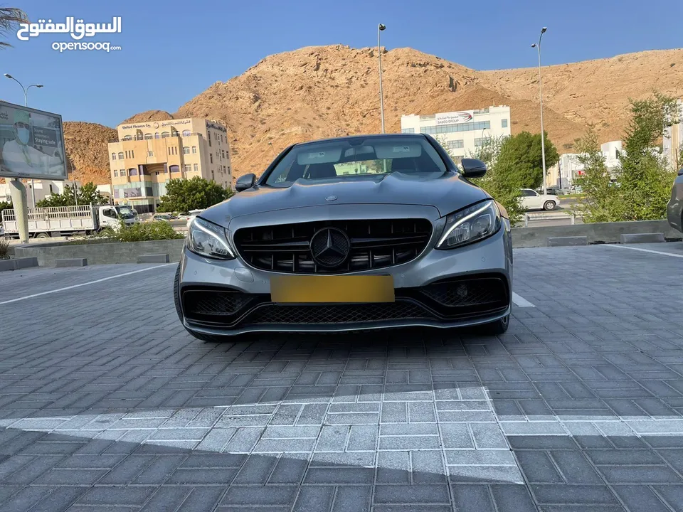 مرسيديس C300