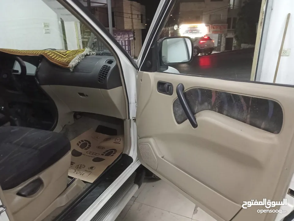 هنداي نيسان 2000 المش معني ما يرن ولا يغلب حالو