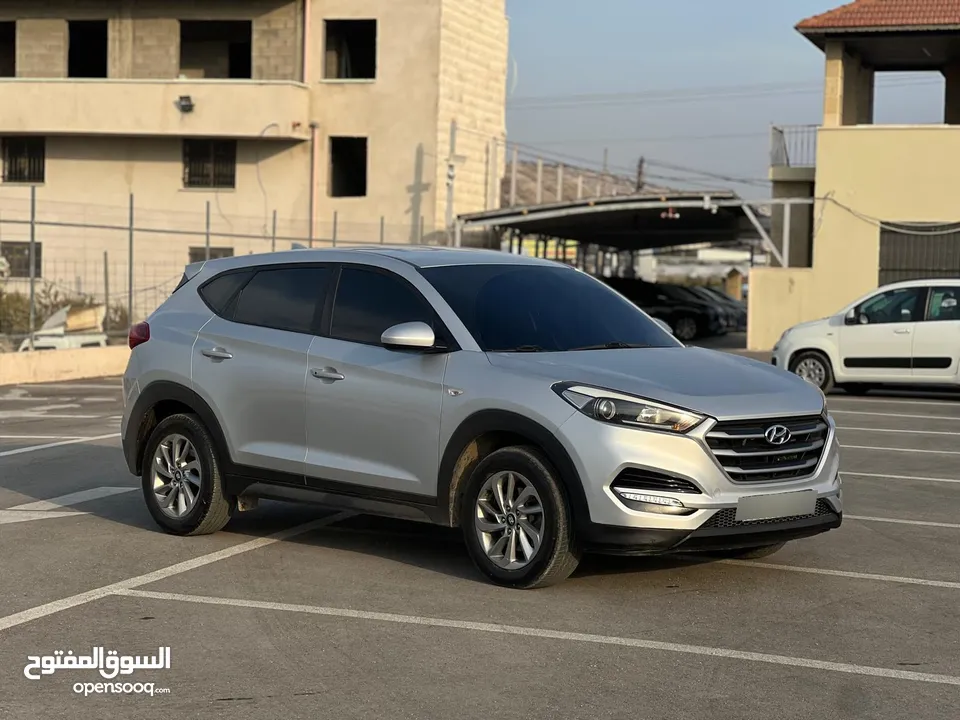 هونداي توسان/2017  فل بدون فتحة سقف 4x4