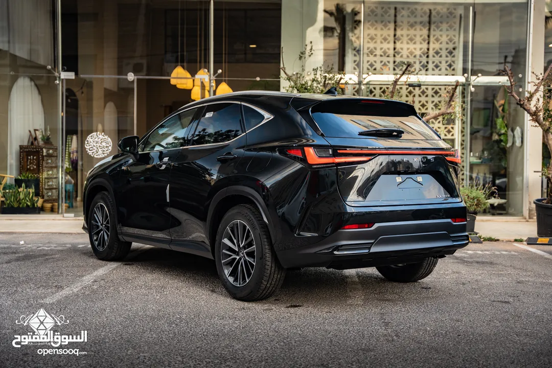 لكزس Lexus NX350h 2023 ( أعلى اضافات A1 )