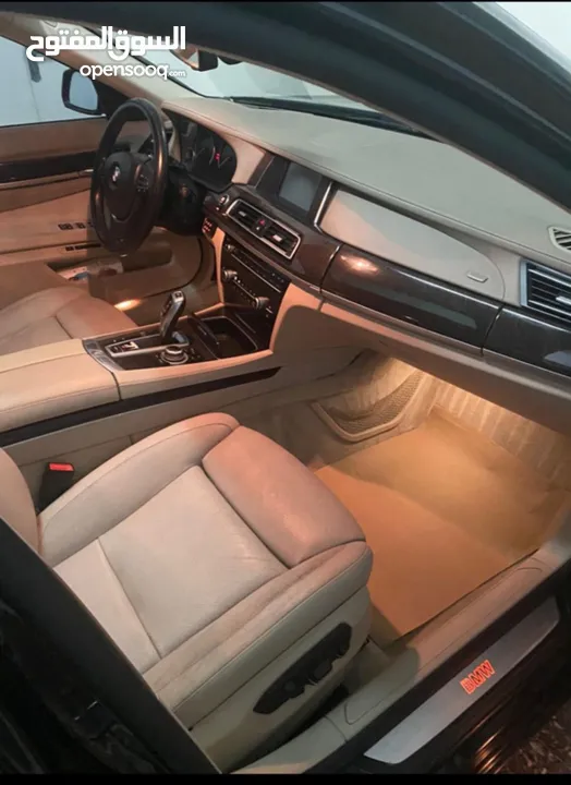 BMW 740 بحالة ممتازة