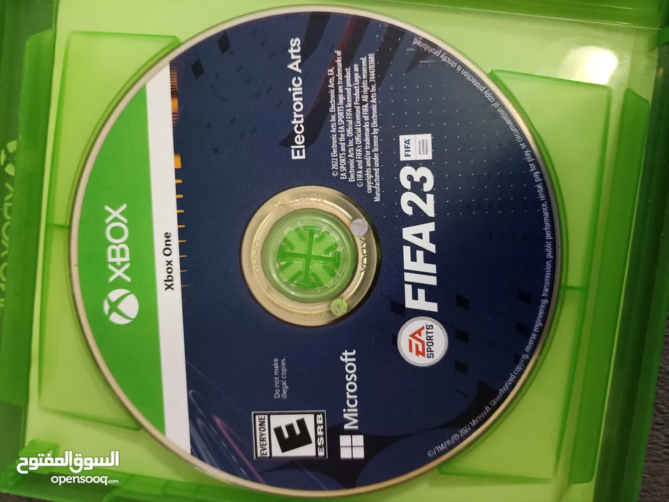 مستعملXbox one s 1 tb مع ايدين عدد 2 للبيع العاب عدد 18 مستعملة اصليه
