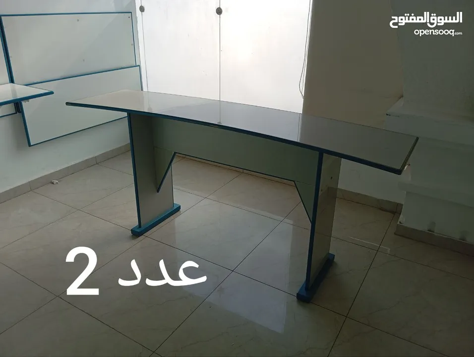 أثاث مكتبي بحالة ممتازة، مكتبة، كراسي، طاولات، مكاتب حائط، ريسبشين، رفوف،