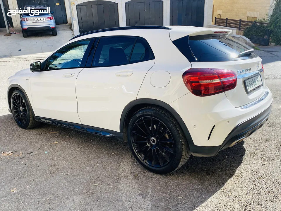 مرسيدس gla 200   موديل 2019