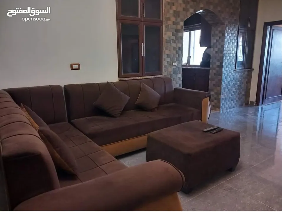 شقة مفروشه للايجار في الكرك الثنيه