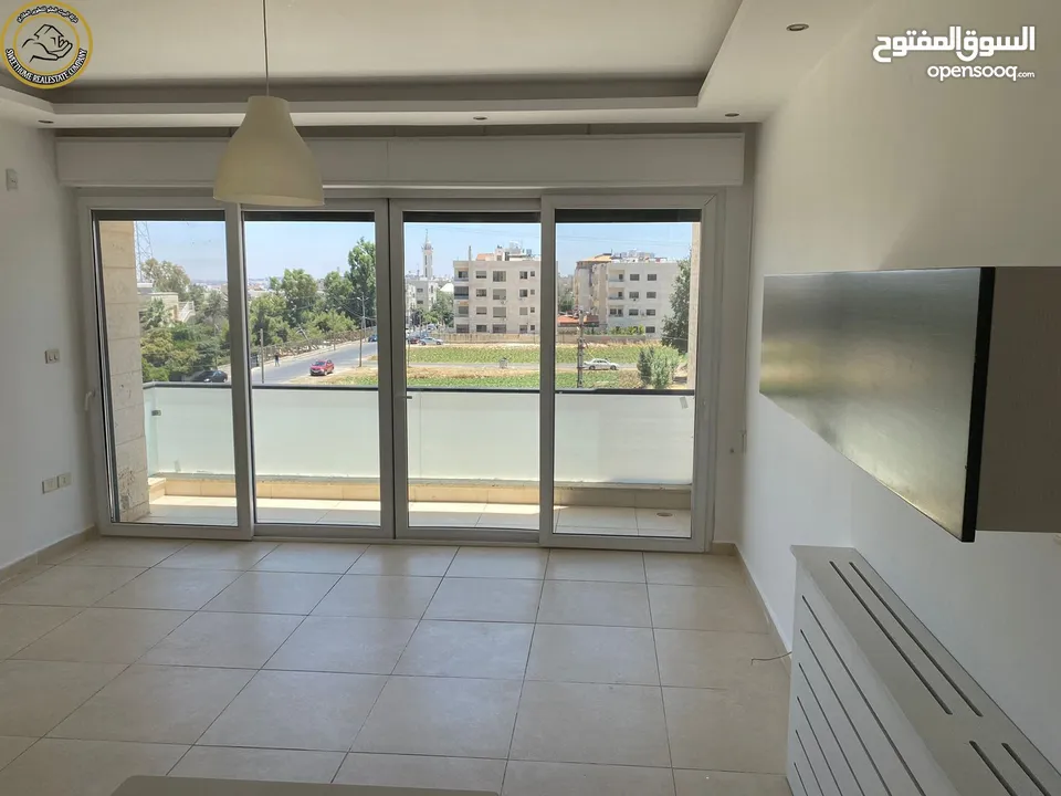 شقة فاخرة للبيع في الجندويل  - قرب حديقة الوحدة طابق ثاني 150م تشطيب سوبر ديلوكس