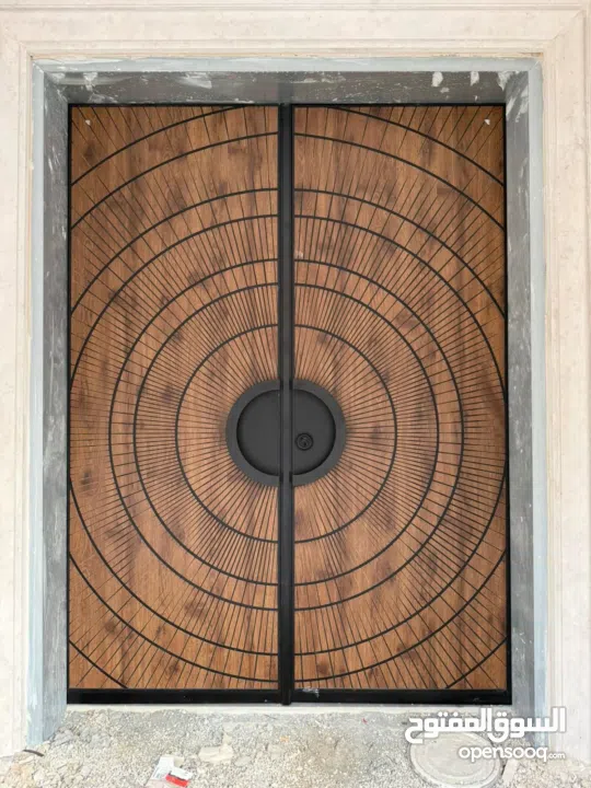 . أبواب ذات جودة عالية تواصل معنا