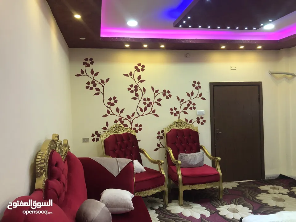 منزل مستقل (طابقين)  للبيع الزرقاء-جناعة ،مدخل منفصل لكل طابق