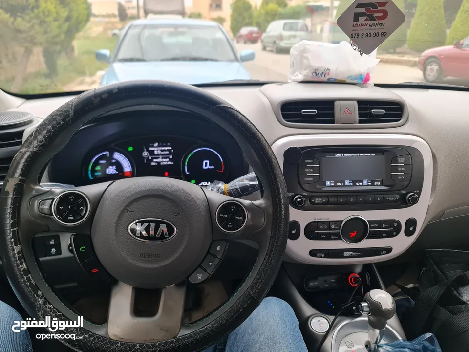 كيا سول كهربائية موديل 2018 لون ابيض بطارية حجم 30K واط وارد كوري