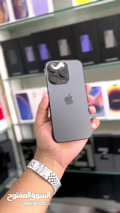 بأقل سعر : iPhone 14 pro 128gb الهاتف بحالة الوكالة مع ضمان و ملحقات بدون اي شموخ أو مشاكل