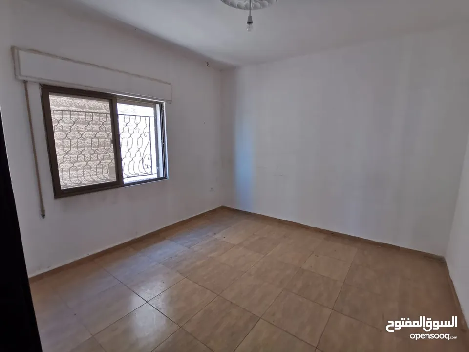 روف و شقة للبيع