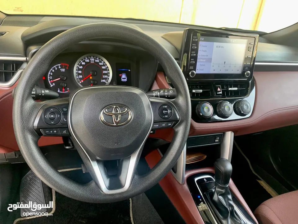 TOYOTA Corolla Cross 2024 (1.8L Petrol ) GCC SPECS