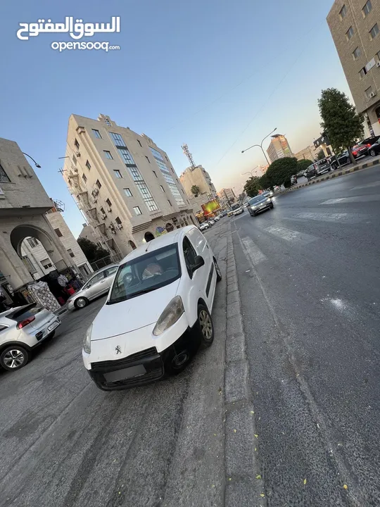 بكم بيجو بارتنر 2015 4 جيد