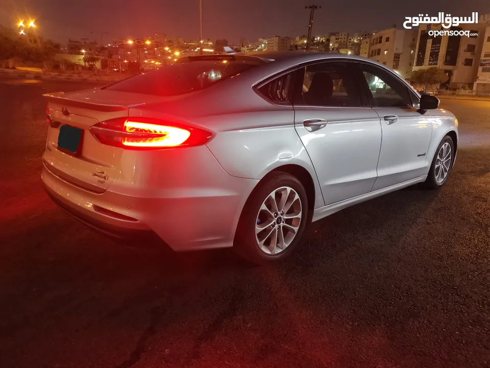 Ford Fusion SE 2019