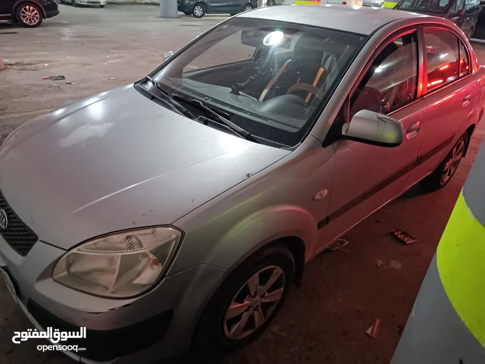 كيا ريو 2008