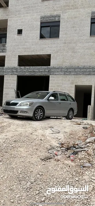 سكودا اوكتافيا رمش