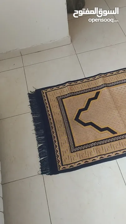 شقه طابق 2غرف 3حمامات2