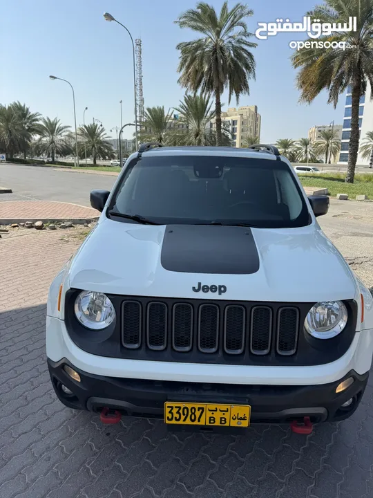 Jeep Renegade Trailhawk White 2016 ججيب رينيجايد ابيض تريل هوك 2016