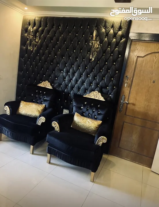 كنب وطاولة سفره