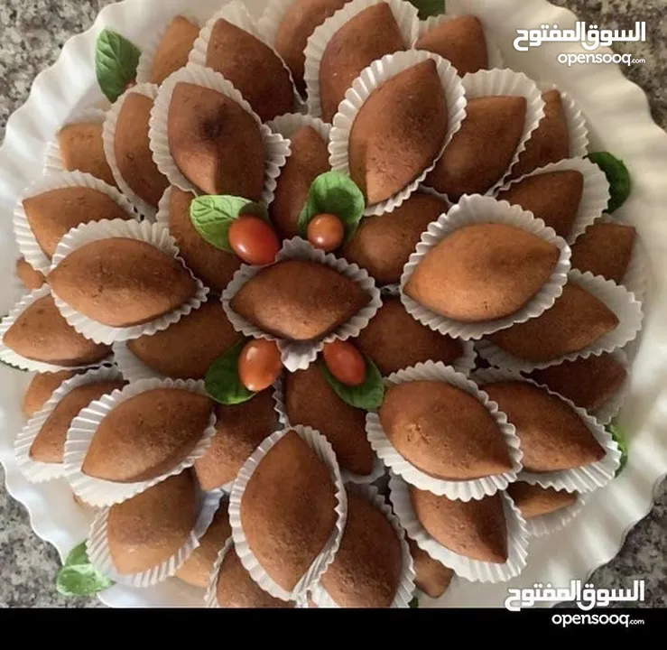 مكمورة اربد بزيت الزيتون وطحين القمح البلدي  / كبة برغل باللحمه البلدية  كبة خالية من الطحين