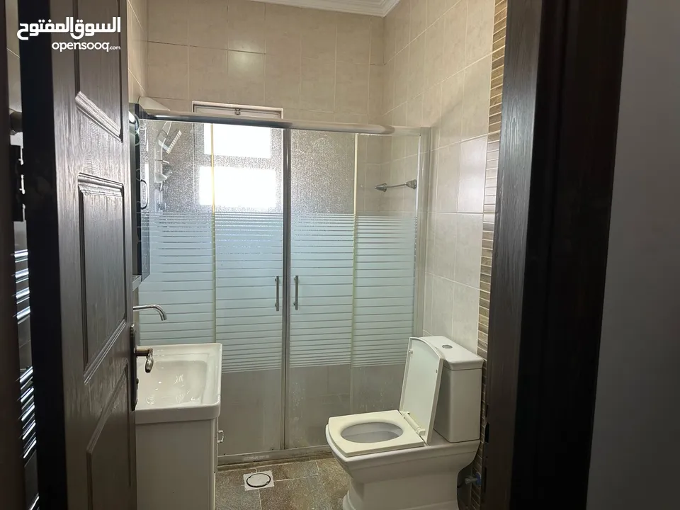 شقة مميزة بالجاردنز سوبر ديلوكس للبيع من المالك مباشرة