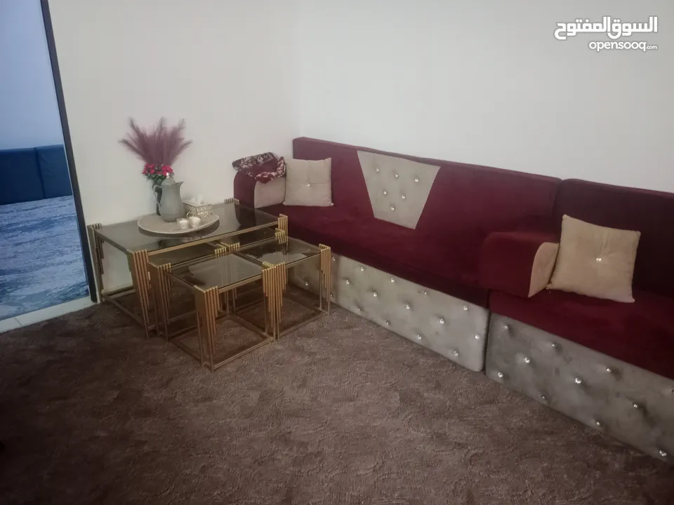 عفش بيت للبيع