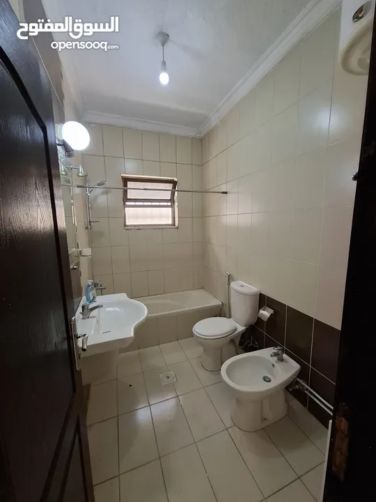 Unfurnished Apartment to Rent  ( Property 41760 )-174804634