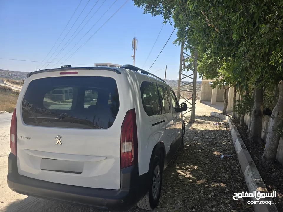 بيجو ريفتر 2022 للبيع