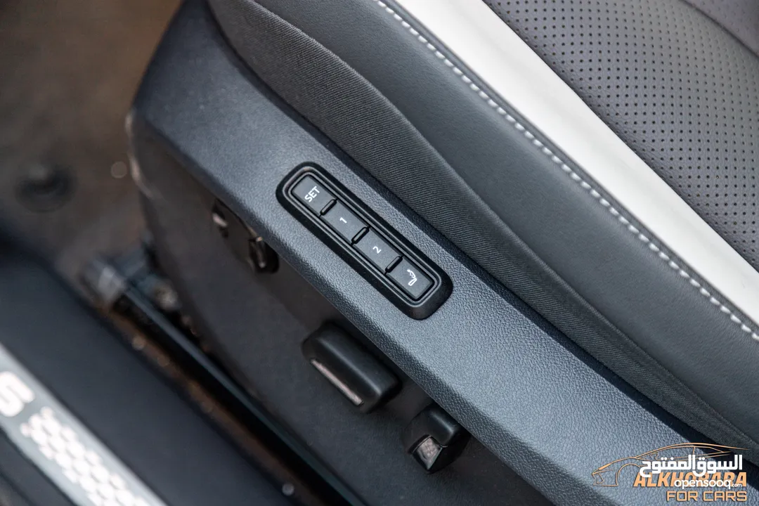 Volkswagen ID6 Crozz Pro 2024 Piano black