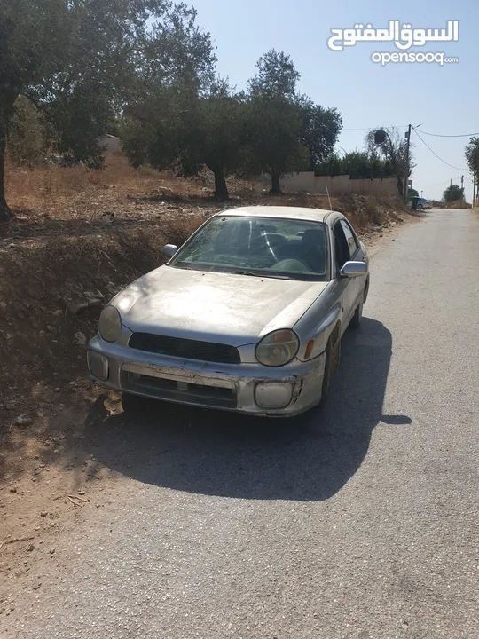 سوبارو امبريزا 2001  السيارة نظيفة لقطة