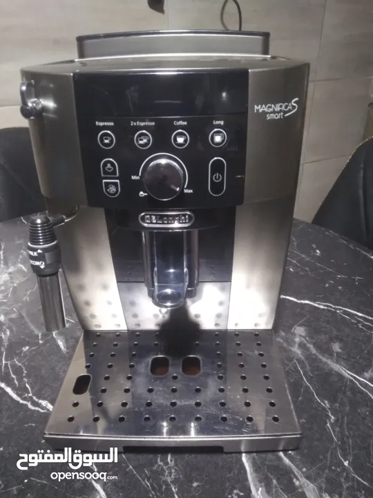 ماكنه اسبريسو ديلونجي مجنيفكا سمارت