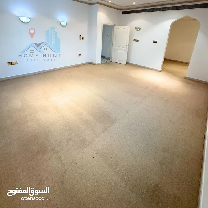 MADINAT AS SULTAN QABOOS  WELL MAINTAINED 4+1 BR IN PRIME LOCATION