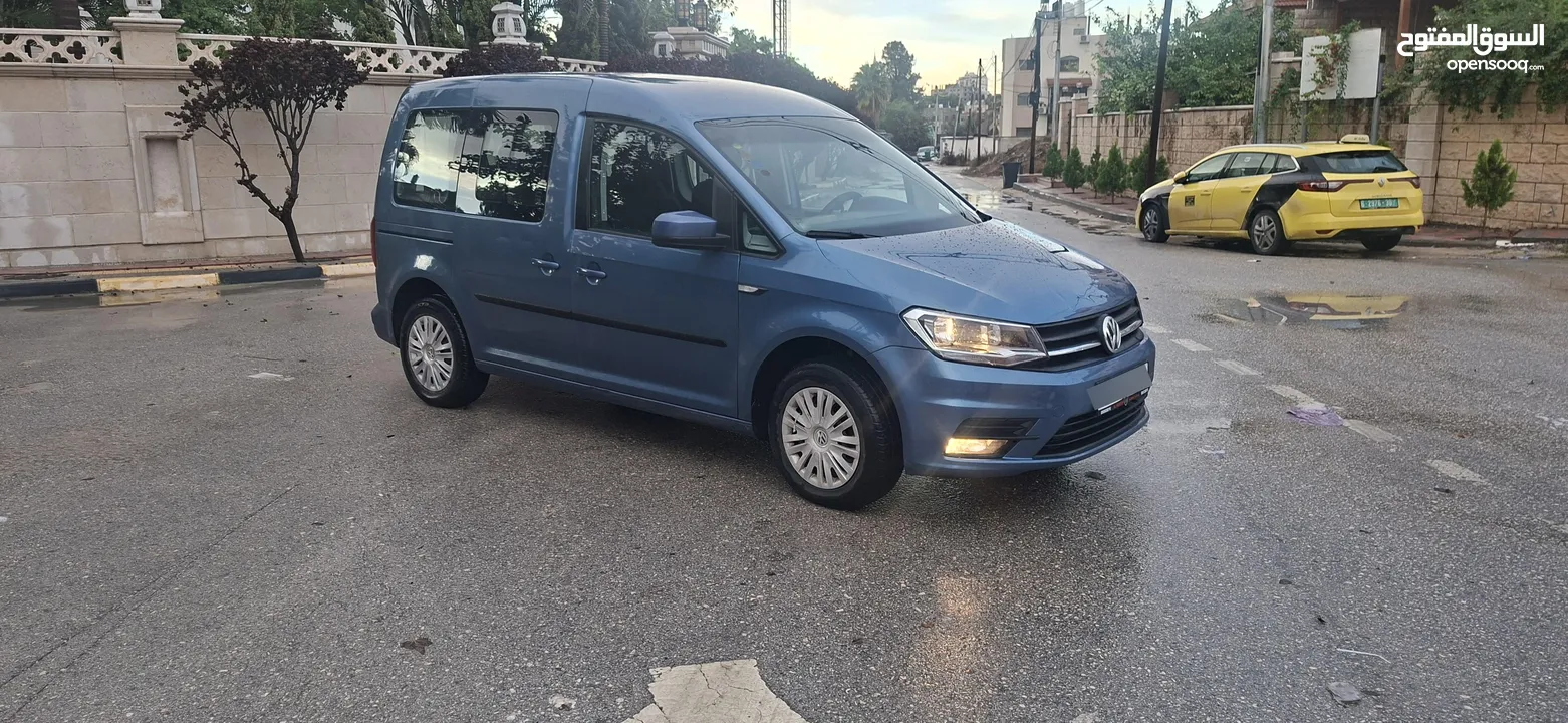 كادي 2018_ماتور2000ديزل _(ركاب 6+1)غيار عادي عداد 110الف _غرفة مبطنة صلاة النبي نخب ومميز من الاخر