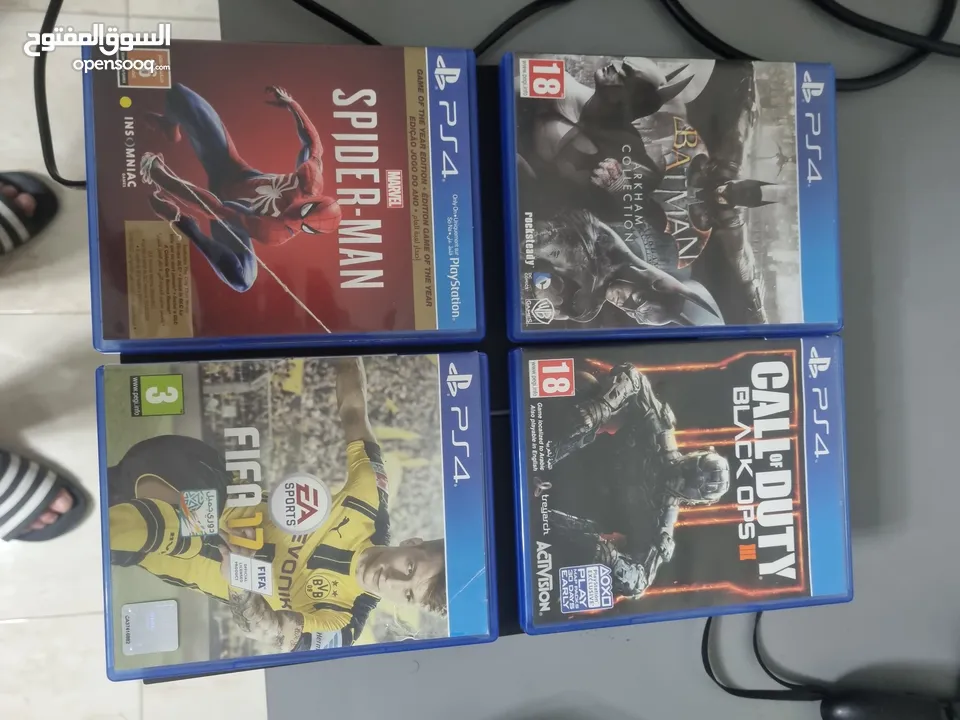 PS4 PlayStation 4 With CDs