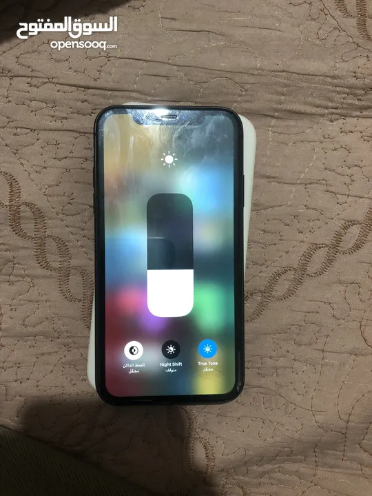 ايفون 11 للبيع