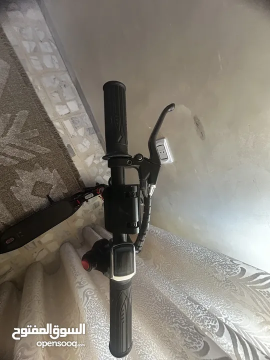 سكوتر كهربائي