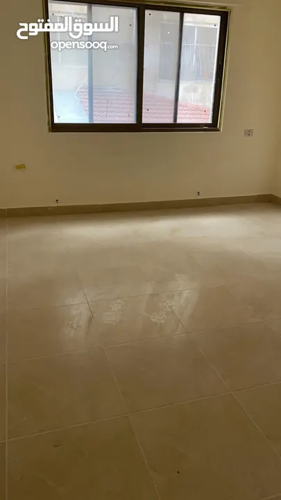 شقه طابق اول  سوبر ديلوكيس للايجار