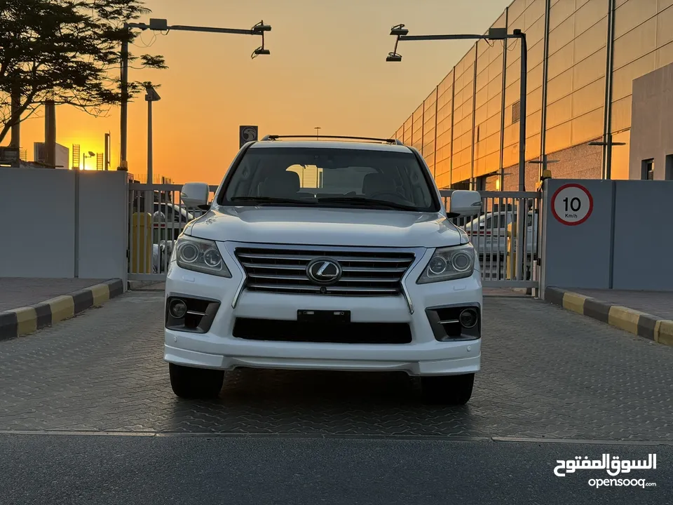 لكزس lx570 موديل 2014 خليجي ..