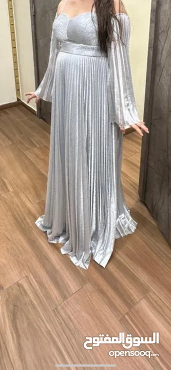 فستان سهرة لبسة واحدة