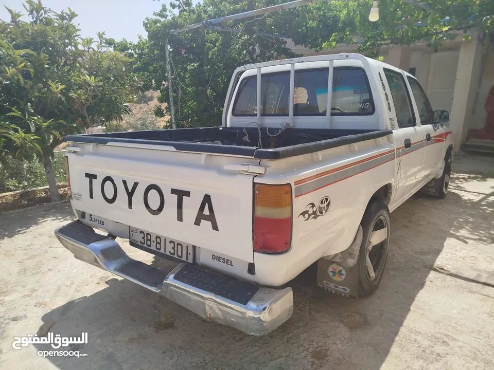 بكب تويوتا هايلوكس دبل كمين