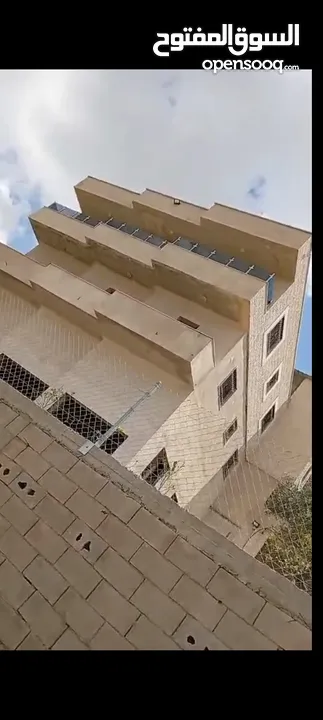 بيت مستقل اربع طوابق للبيع او البديل ع ارض اوفيلا في المزرعه الغربيه