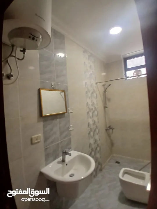 شقه صغيره للايجار الجبيهه