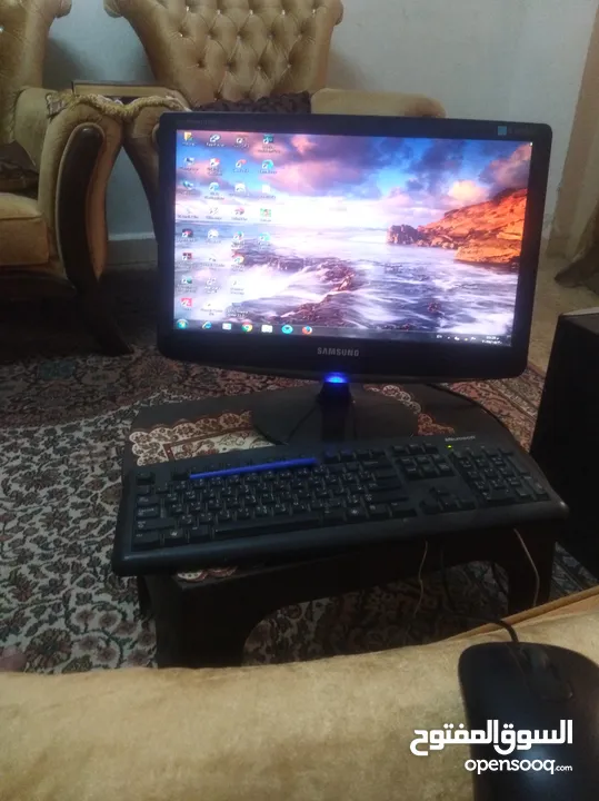 شاشه كمبيوتر للبيع