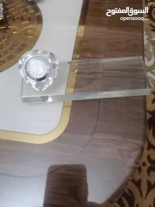 ساعات رجالية بحالة ممتازه جدا