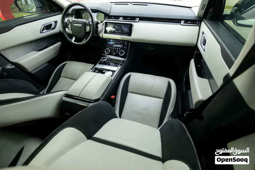 Range Rover Velar P250 S 2020 GCC under Agency Warranty with Flexible Down-Payment.